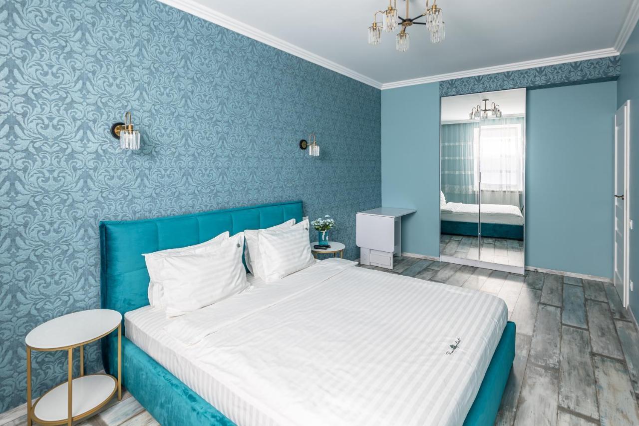 Romari Вічева 1 Apartamento Lviv Exterior foto