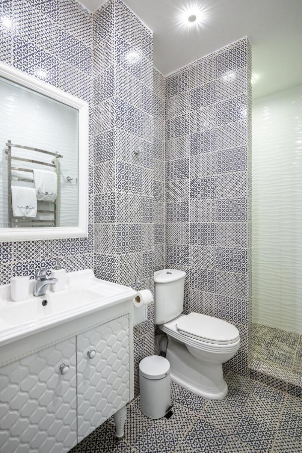 Romari Вічева 1 Apartamento Lviv Exterior foto